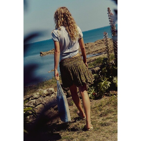 Free People free-est Scarlett Printed Skort Short Floral Print Smocked S 283985 - Picture 3 of 9